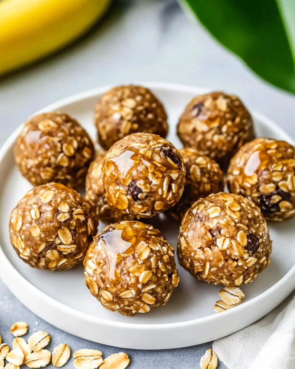 Banana Peanut Butter Oatmeal Balls: Easy &amp; Irresistibly Delicious!